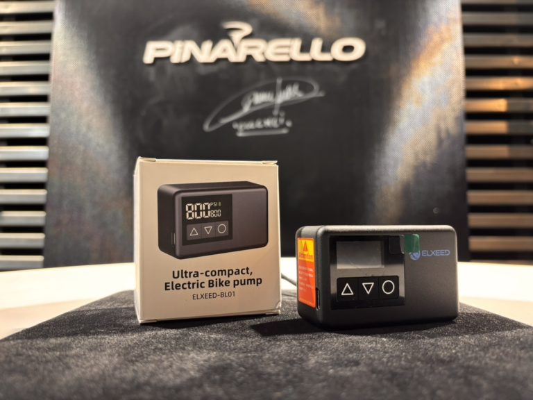 【話題のパンク修理アイテム】電動ポンプ　ELXEED-BL01